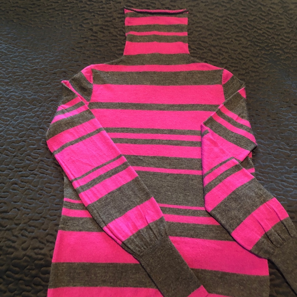 Baia 100% Merino Wool Sweater l Size M